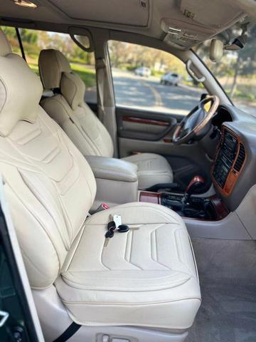 Photo of 2000 Green Lexus LX 470