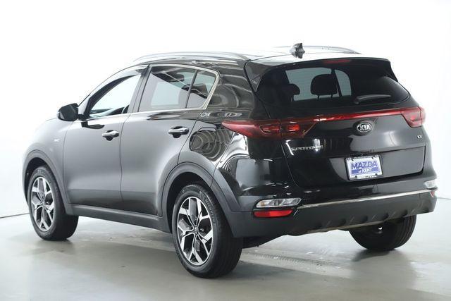 Photo of 2020 Black Cherry Pearl Kia Sportage
