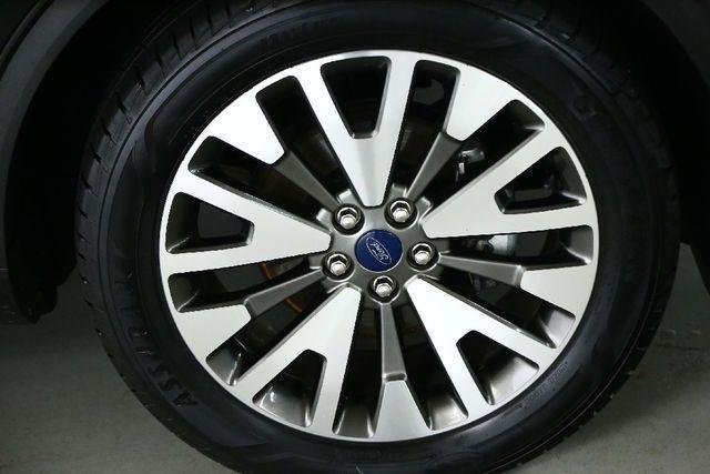Photo of 2020 Black Metallic Ford Escape