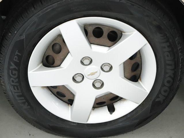 Photo of 2005 Sandstone Metallic Chevrolet Cobalt