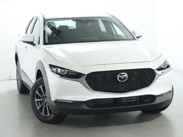 Photo of 2023 Snowflake White Pearl Mazda CX-30