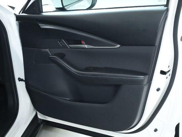 Photo of 2023 Snowflake White Pearl Mazda CX-30