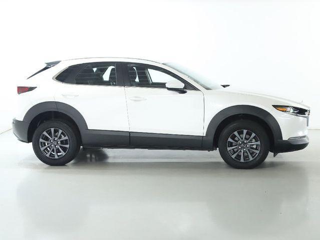 Photo of 2023 Snowflake White Pearl Mazda CX-30