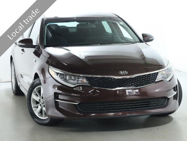 Photo of 2018 Sangria Red Kia Optima
