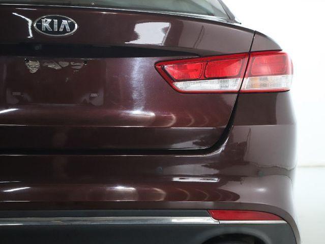 Photo of 2018 Sangria Red Kia Optima