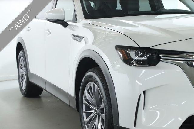 Photo of 2024 Rhodium Mazda CX-90