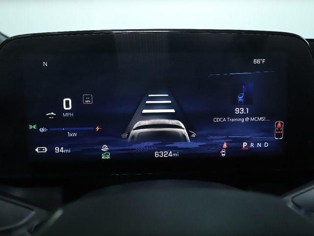 Photo of 2024 Iridescent Pearl Tricoat Chevrolet Equinox EV