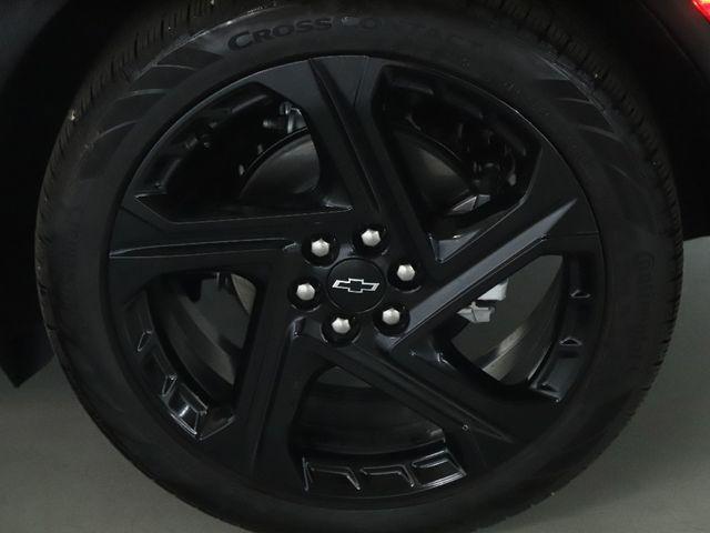 Photo of 2024 Iridescent Pearl Tricoat Chevrolet Equinox EV