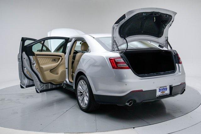 Photo of 2019 INGOT SILVER Ford Taurus