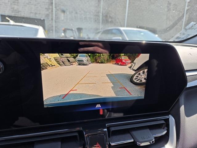 Photo of 2024 Summit White Chevrolet Trailblazer