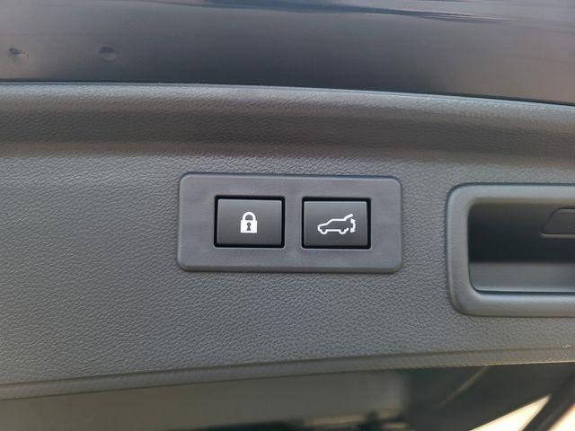 Photo of 2025 Crystal Black Silica Subaru Forester