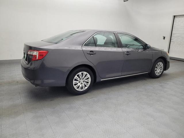 Photo of 2014 Gray Toyota Camry