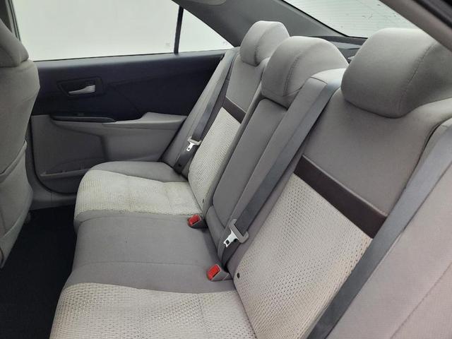 Photo of 2014 Gray Toyota Camry