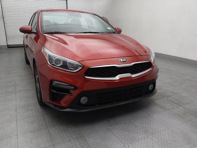 Photo of 2020 Currant Red Kia Forte