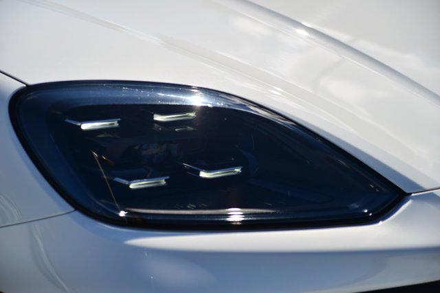 Photo of 2024 White Porsche Cayenne