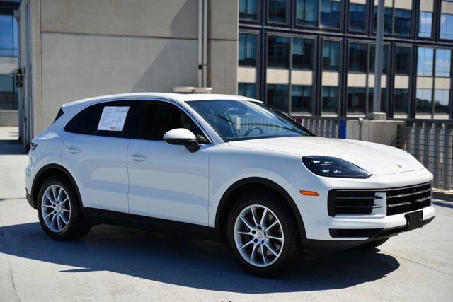 Photo of 2024 White Porsche Cayenne