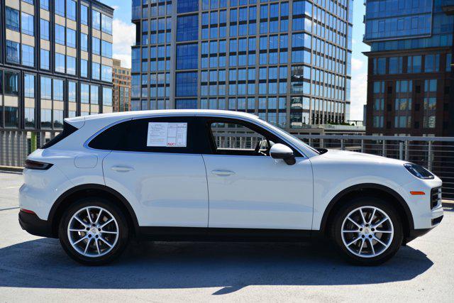 Photo of 2024 White Porsche Cayenne