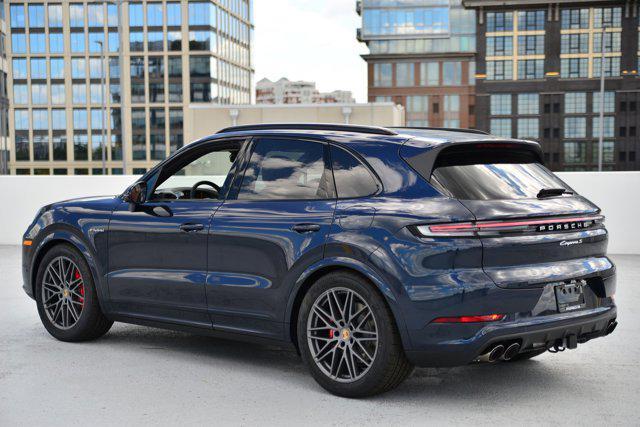 Photo of 2025 Porsche Cayenne