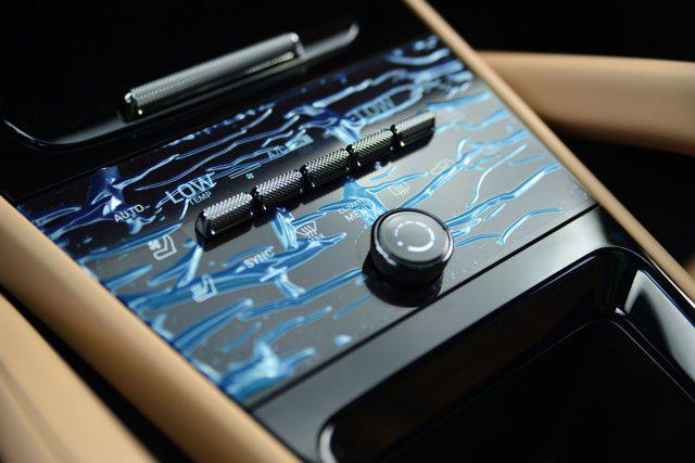 Photo of 2025 Porsche Cayenne