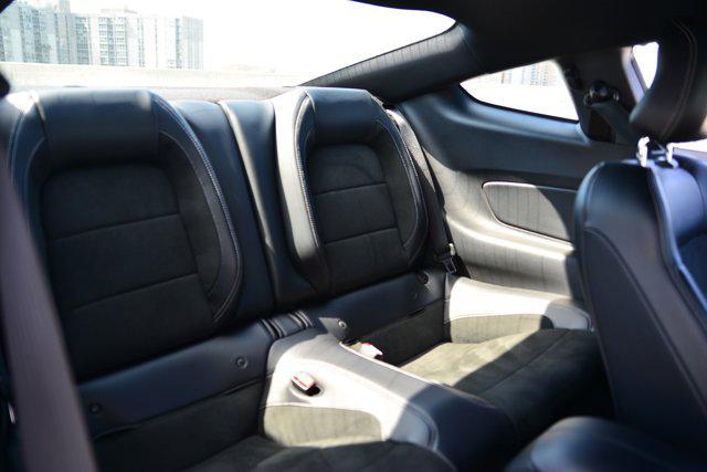 Photo of 2016 Oxford White Ford Shelby GT350