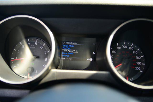 Photo of 2016 Oxford White Ford Shelby GT350