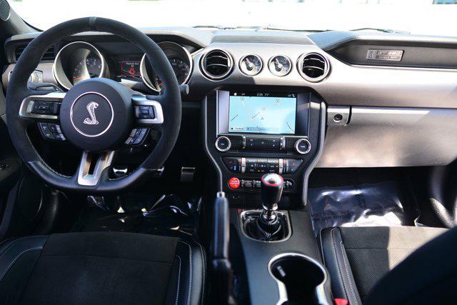 Photo of 2016 Oxford White Ford Shelby GT350