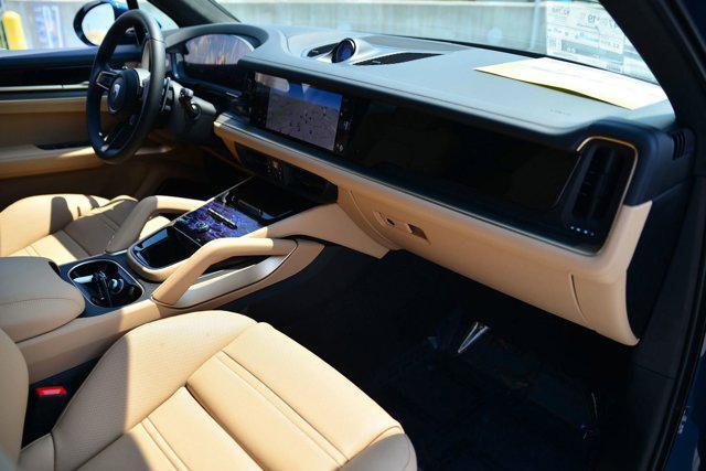 Photo of 2025 Montego Blue Metallic Porsche Cayenne