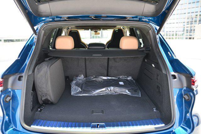 Photo of 2025 Montego Blue Metallic Porsche Cayenne