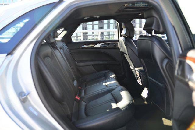 Photo of 2019 Ingot Silver Metallic Lincoln MKZ Hybrid