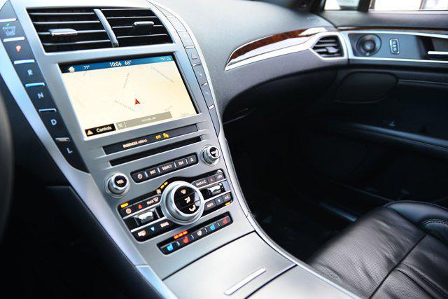 Photo of 2019 Ingot Silver Metallic Lincoln MKZ Hybrid