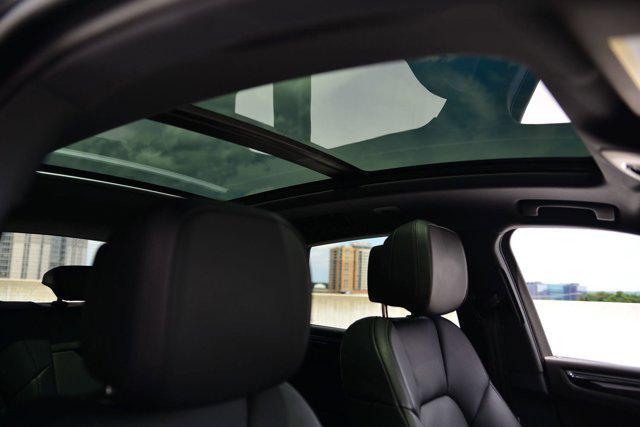 Photo of 2025 Dolomite Silver Metallic Porsche Macan