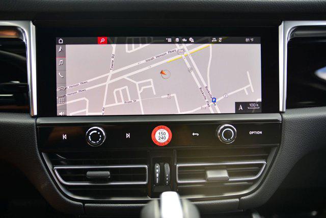 Photo of 2025 Dolomite Silver Metallic Porsche Macan