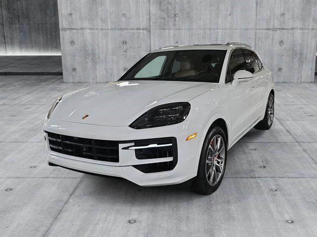 Photo of 2025  Porsche Cayenne