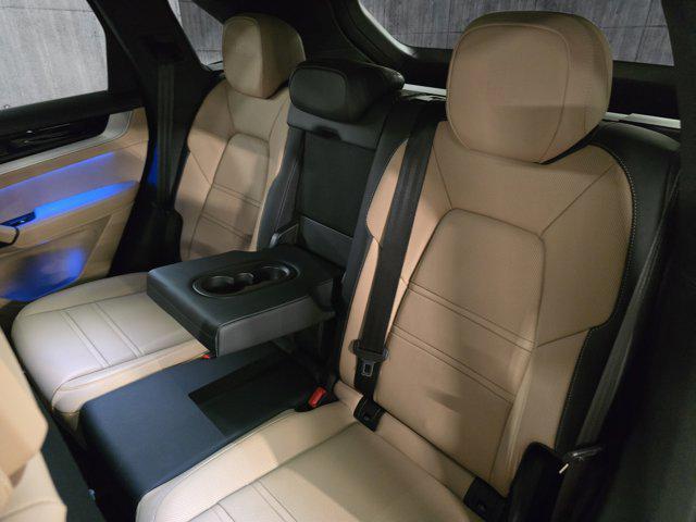 Photo of 2025  Porsche Cayenne