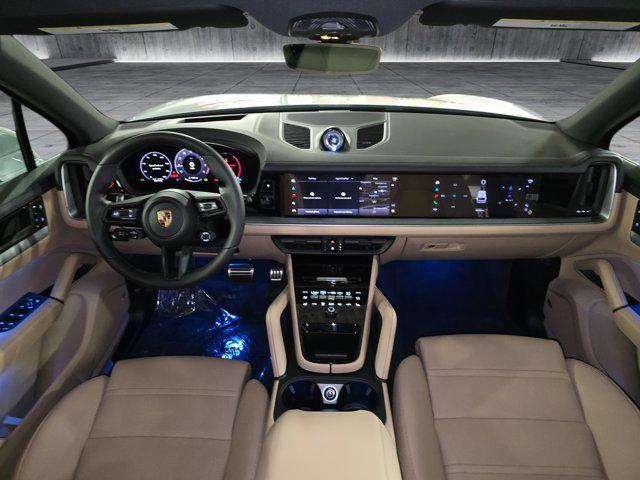 Photo of 2025  Porsche Cayenne