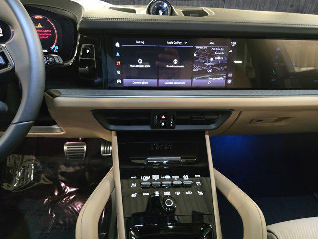Photo of 2025  Porsche Cayenne