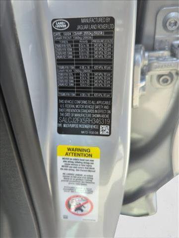 Photo of 2024 Hakuba Silver Metallic Land Rover Discovery Sport
