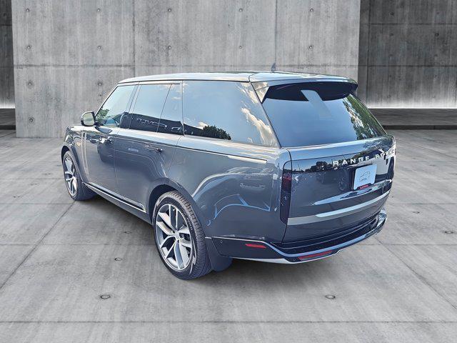 Photo of 2025 Carpathian Grey Premium Metallic Land Rover Range Rover