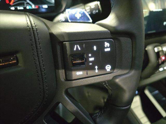 Photo of 2025 Petra Copper Premium Metallic Land Rover Defender