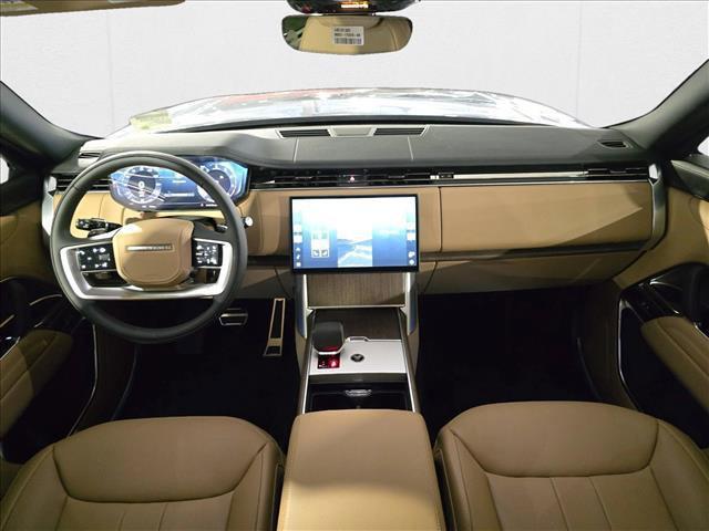 Photo of 2025 Varesine Blue Metallic Land Rover Range Rover