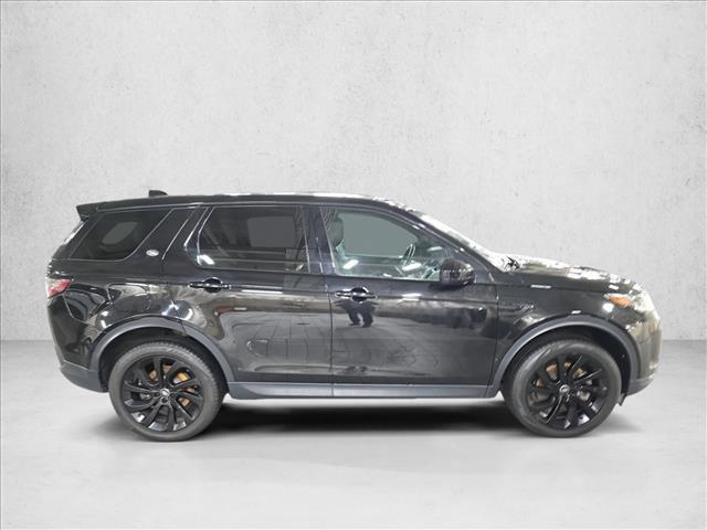 Photo of 2022 Santorini Black Metallic Land Rover Discovery Sport