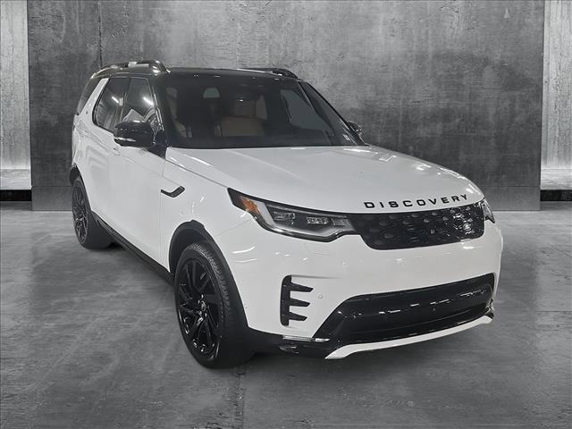 Photo of 2025 Fuji White Land Rover Discovery