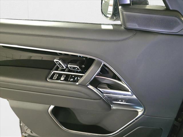 Photo of 2025 Carpathian Grey Premium Metallic Land Rover Range Rover