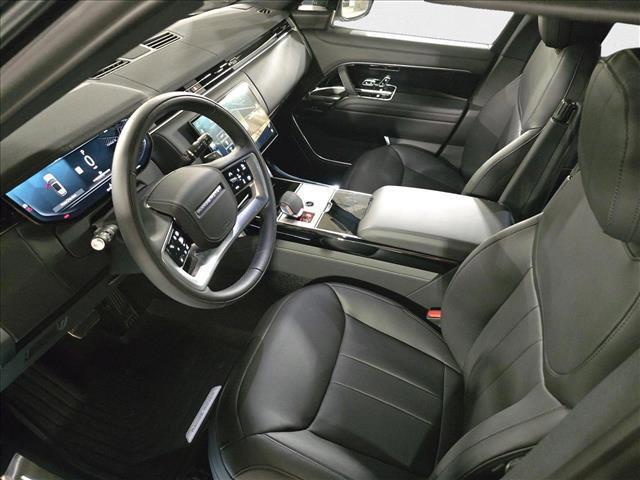Photo of 2025 Carpathian Grey Premium Metallic Land Rover Range Rover