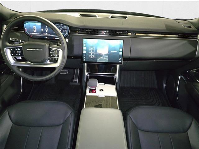 Photo of 2025 Carpathian Grey Premium Metallic Land Rover Range Rover