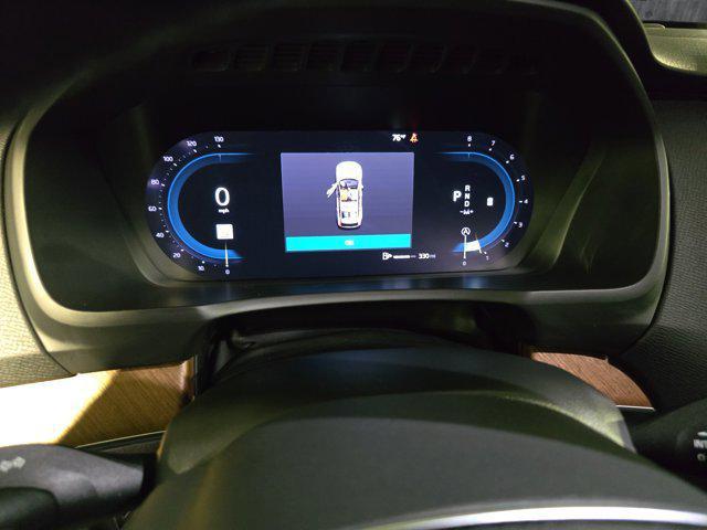 Photo of 2024 Onyx Black Metallic Volvo XC90