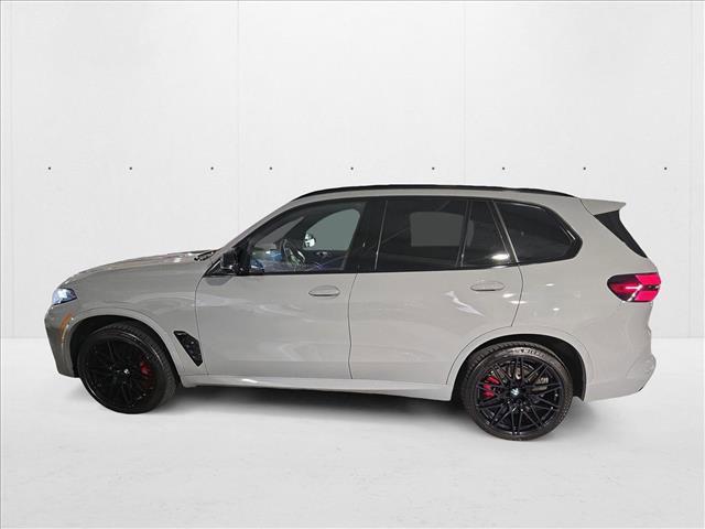 Photo of 2024 Gray BMW X5 M