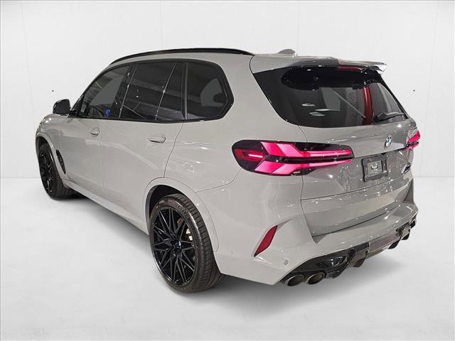 Photo of 2024 Gray BMW X5 M