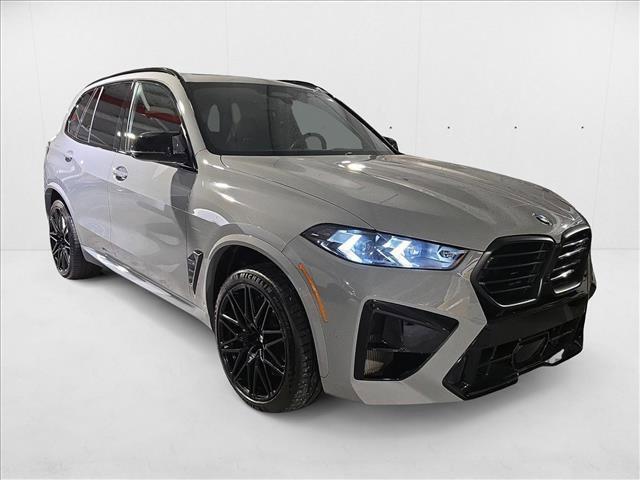 Photo of 2024 Gray BMW X5 M
