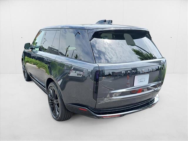 Photo of 2025 Carpathian Grey Premium Metallic Land Rover Range Rover